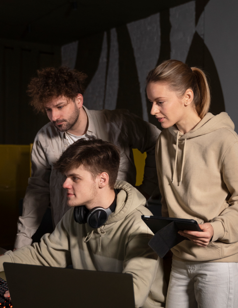 توسعه اپلیکیشن موبایل مدرن برای اندروید و iOS